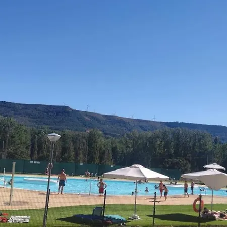 Valderredible Üdülőpark *