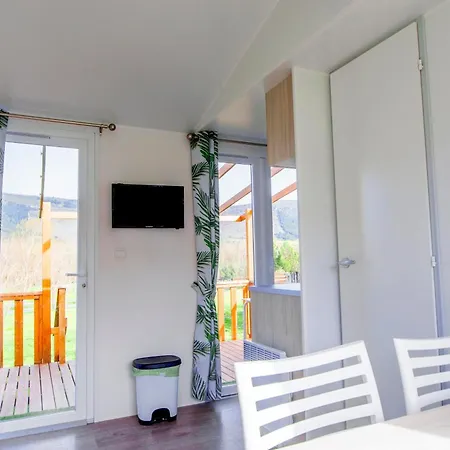 Camping Cantabria 假日公园 Polientes